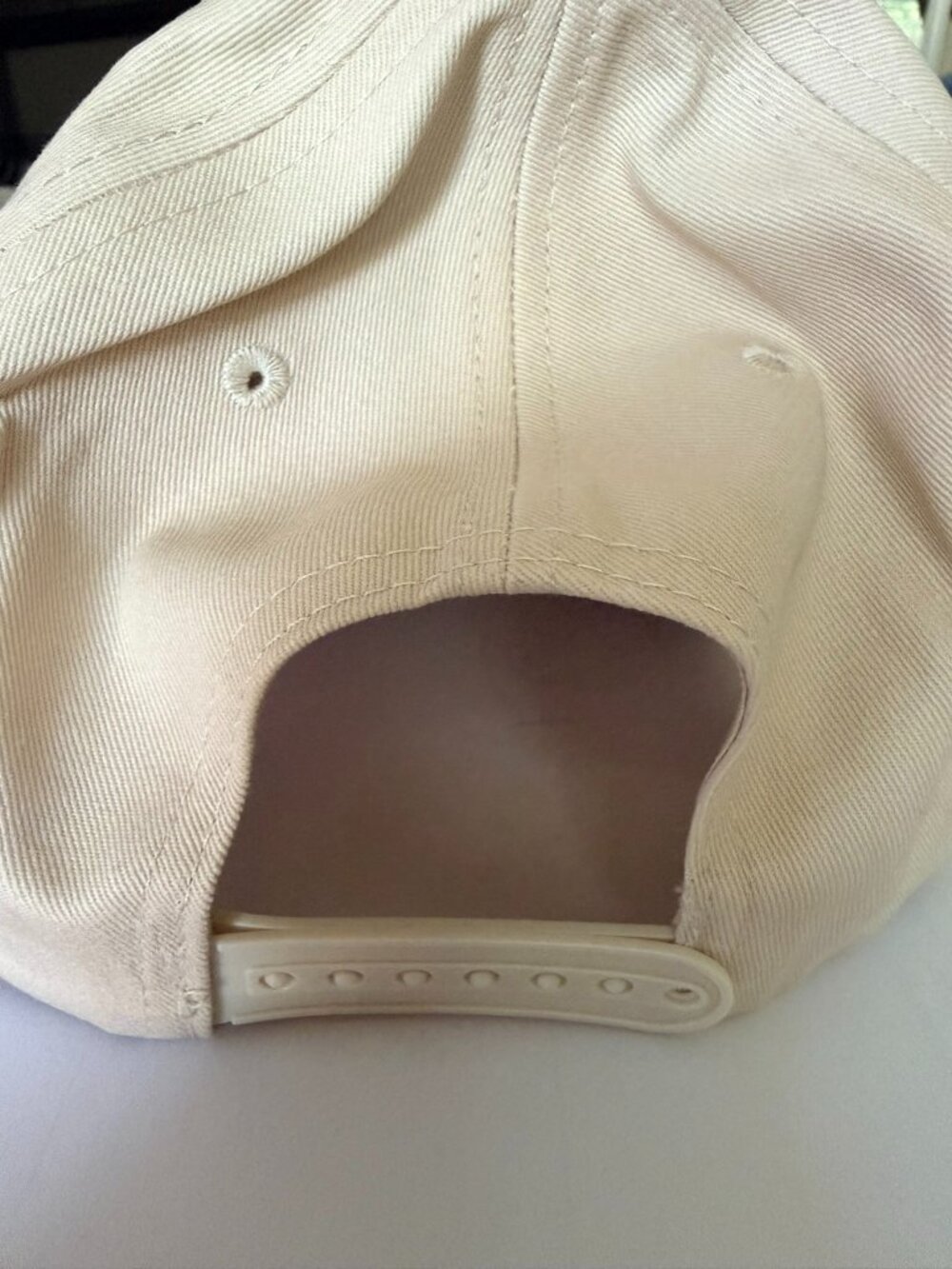 “EXPENSIVE & DIFFICULT” Ivory & Leopard‎ Embroidered Snap Back Trucker Hat NEW! - Picture 4 of 7